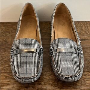 Naturalizer Plaid Loafers